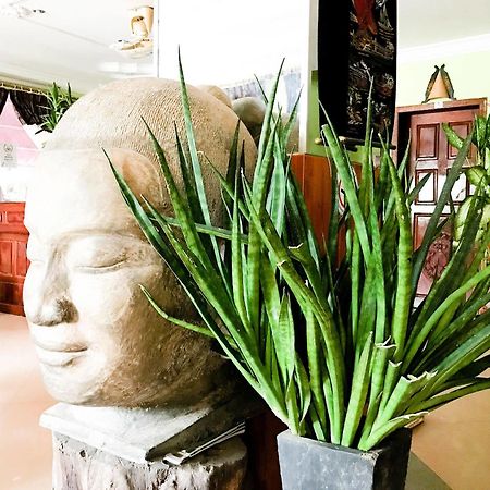 Ta Som Guesthouse & Tour Services Siem Reap Bagian luar foto