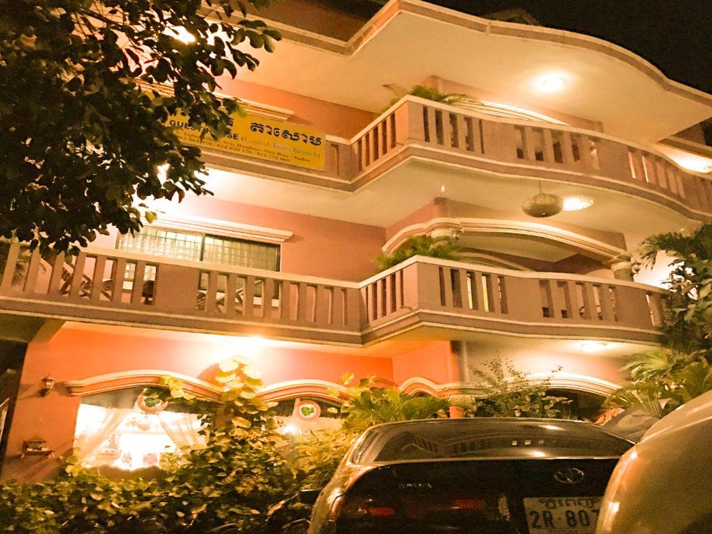 Ta Som Guesthouse & Tour Services Siem Reap Bagian luar foto