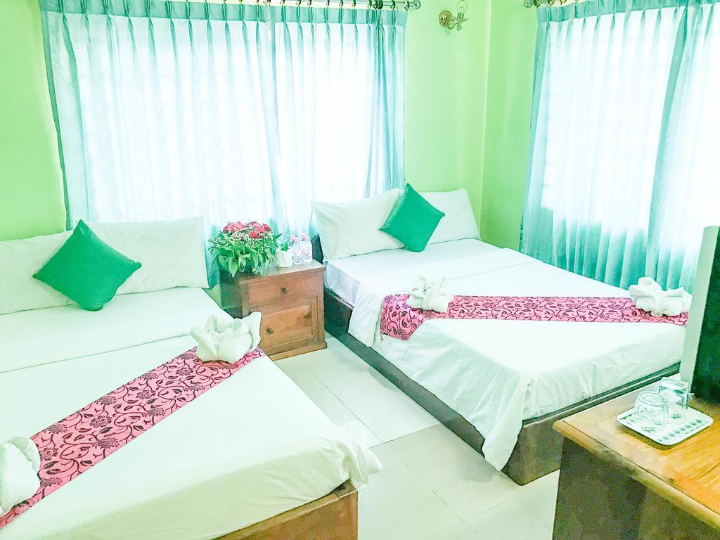 Ta Som Guesthouse & Tour Services Siem Reap Bagian luar foto