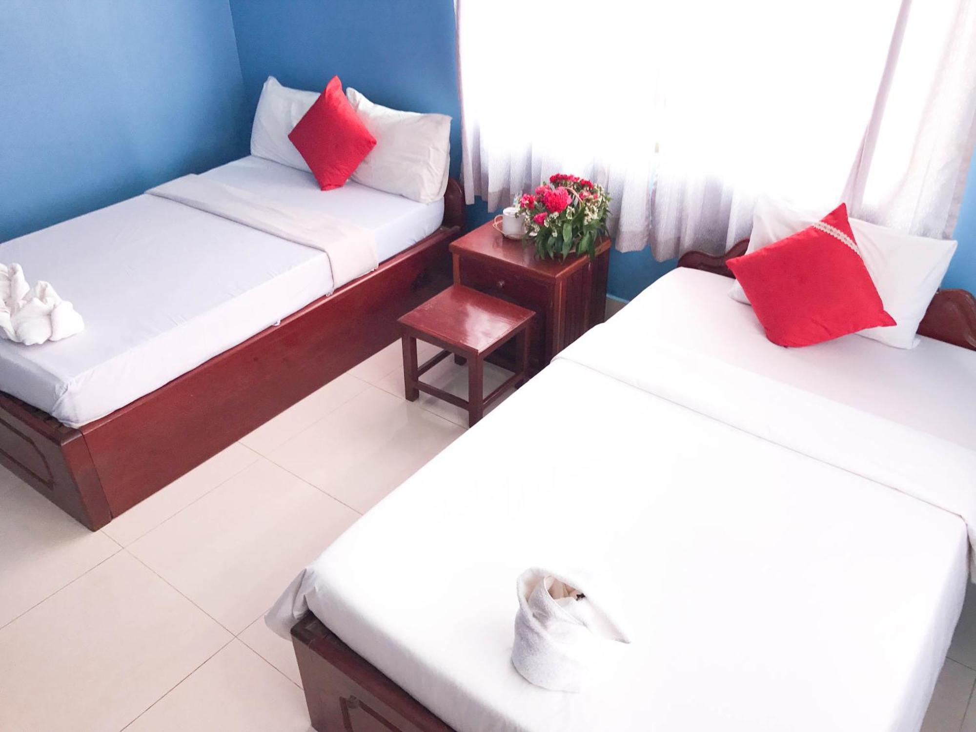 Ta Som Guesthouse & Tour Services Siem Reap Bagian luar foto