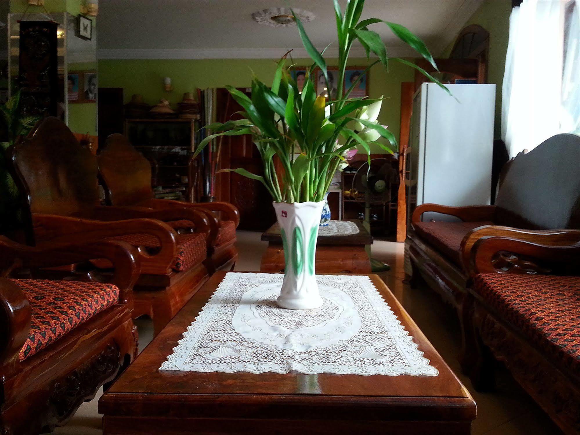 Ta Som Guesthouse & Tour Services Siem Reap Bagian luar foto
