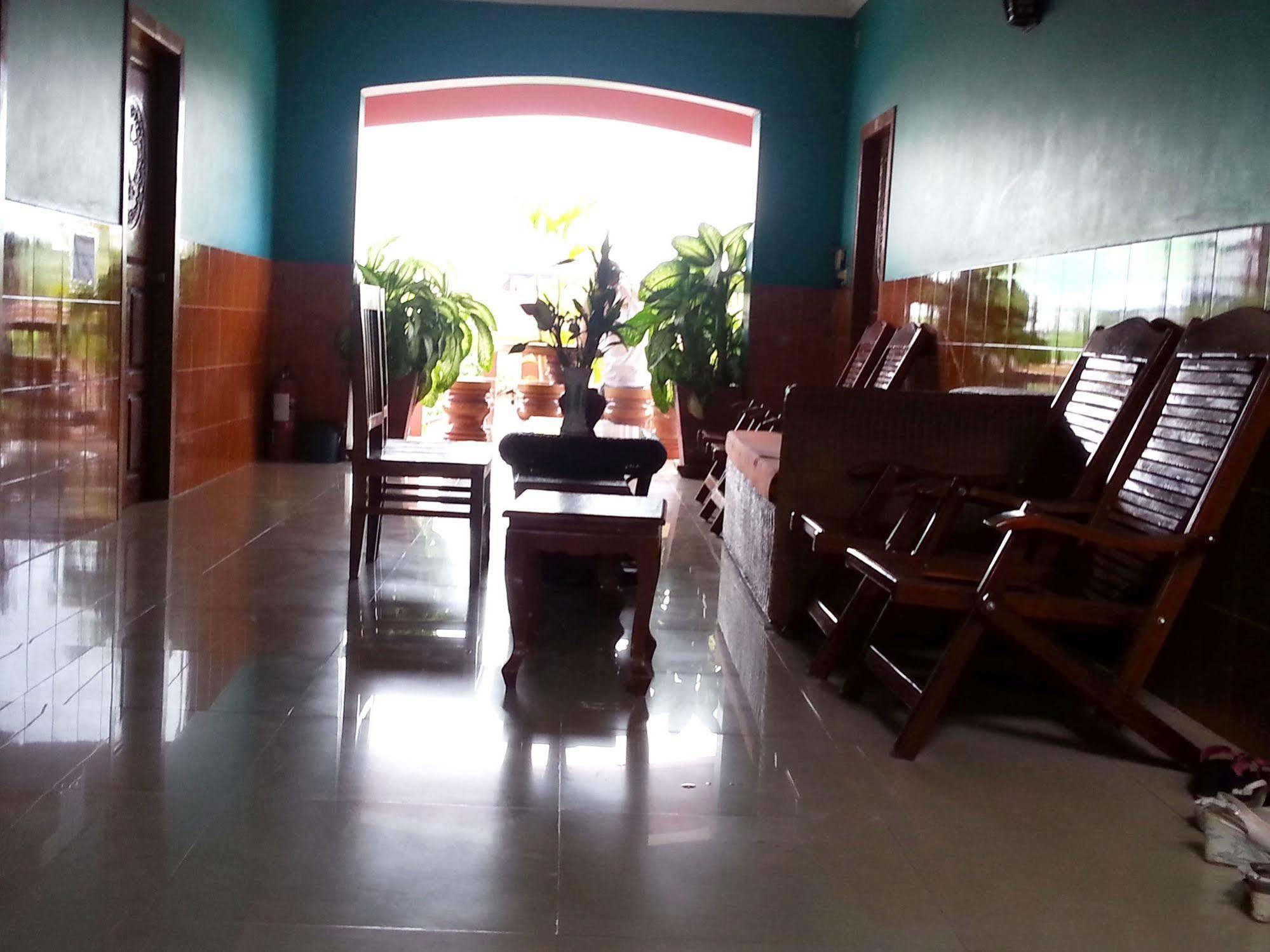 Ta Som Guesthouse & Tour Services Siem Reap Bagian luar foto