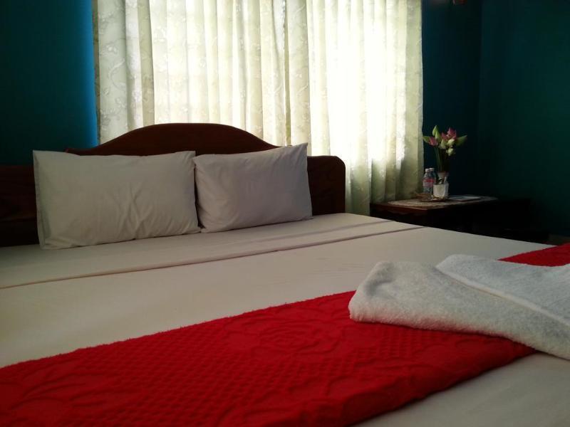 Ta Som Guesthouse & Tour Services Siem Reap Bagian luar foto